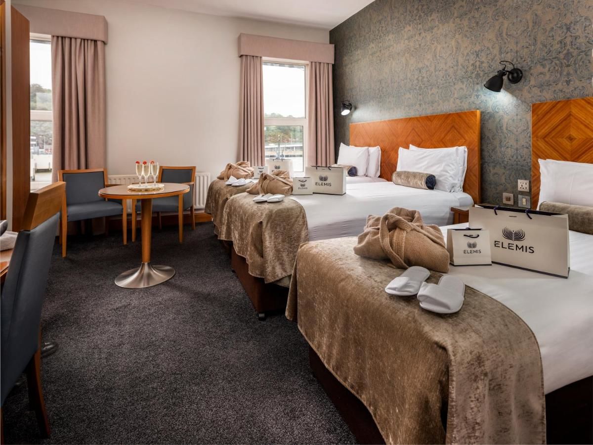 Отель Treacy’s Hotel Spa & Leisure Club Waterford Уотерфорд